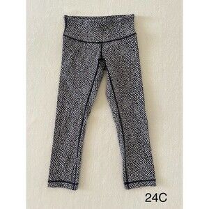 Lululemon Wunder Under Crop High Rise‎ Legging Sz 2 Luon Jacquard Black White